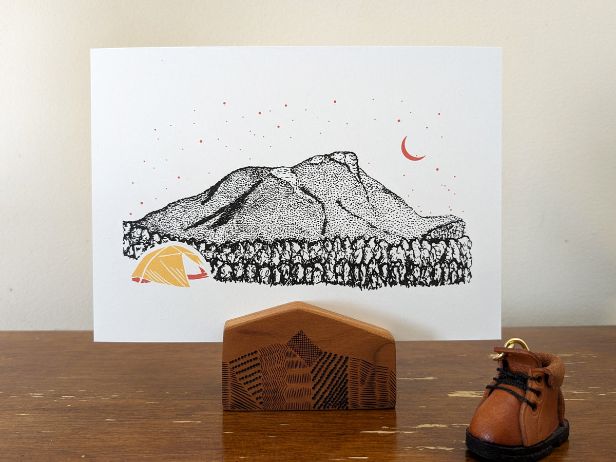 Montañas - Camping Art Print